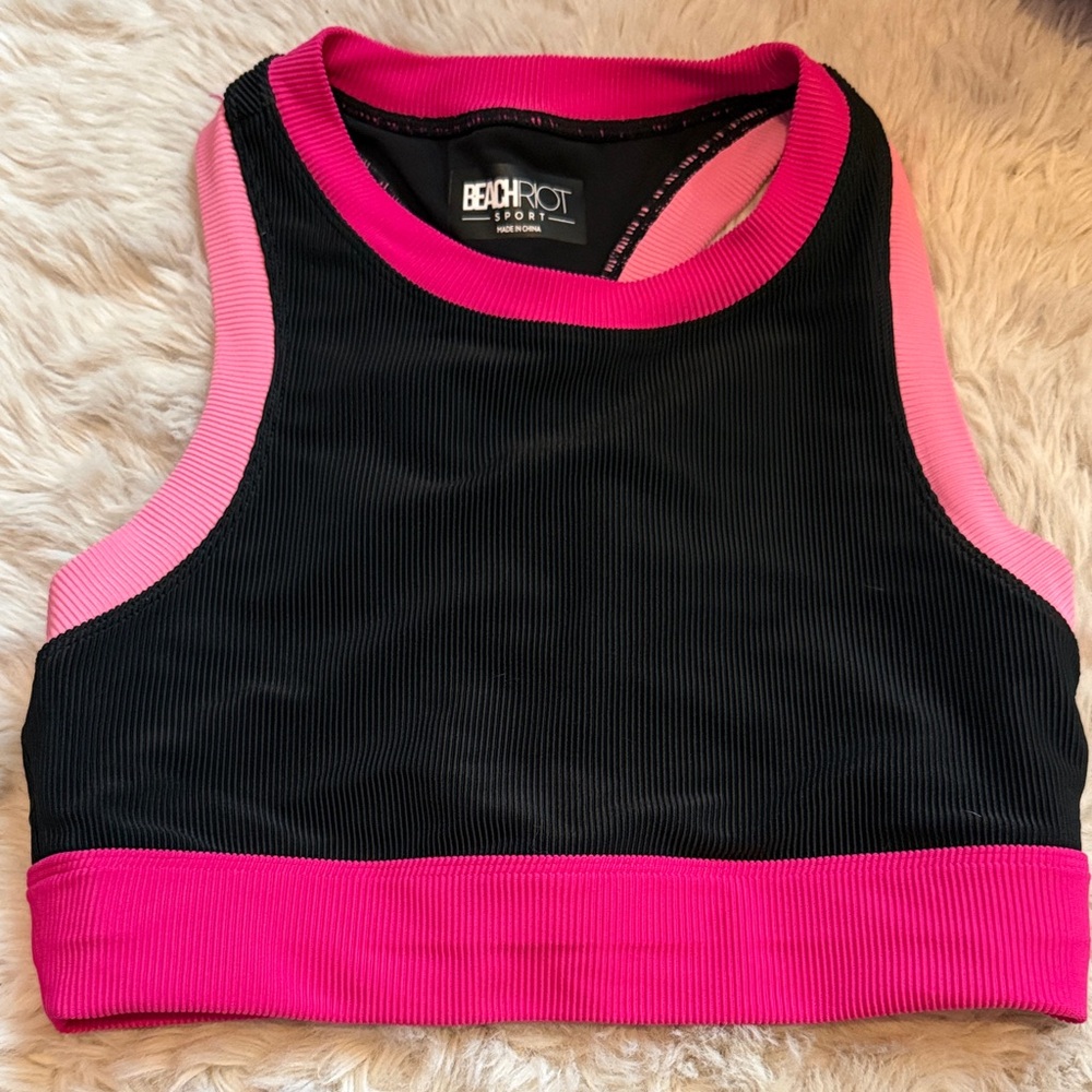 Beach Riot Black and Pink Athletic Crop Top